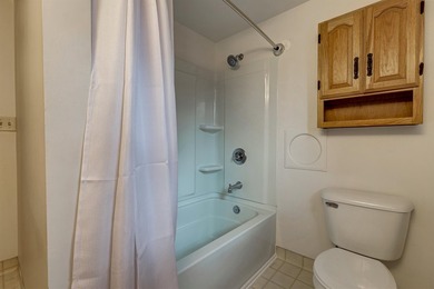 Charming Cape Cod in SE Neenah! This inviting 4-bedroom - photo 28