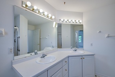 Sophisticated design and effortless living come together in this - photo 37