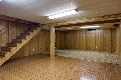 Charming Cape Cod in SE Neenah! This inviting 4-bedroom - photo 43