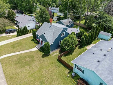 Charming Cape Cod in SE Neenah! This inviting 4-bedroom - photo 50