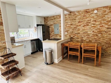BEST LOCATION!!! INVESTORS (min 6mo it can be rented - photo 3