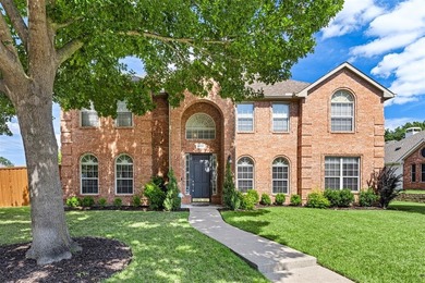 (private lake, pond, creek) Home For Sale in Plano Texas
