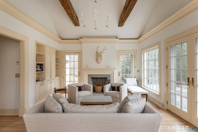 A breathtaking country estate nestled in the picturesque town of - photo 18
