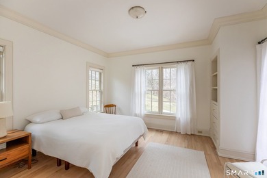 A breathtaking country estate nestled in the picturesque town of - photo 20