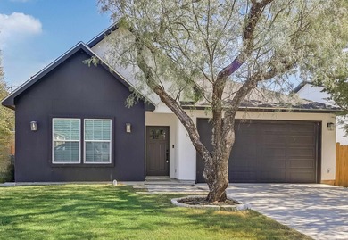 Lake Home For Sale in Cottonwood Shores, Texas