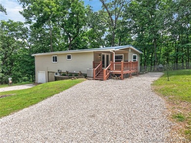 Some homes ask for your time before you can enjoy them. This one - photo 31