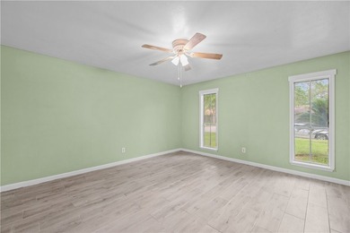 Welcome to 4505 Cobblestone Lane, a well-maintained single-story - photo 3