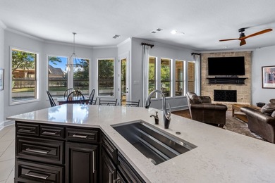 Welcome to this exquisite custom-built Carmen Homes masterpiece - photo 13