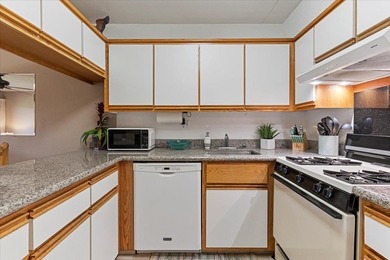 Aloha and welcome to Kihei Akahi C-317! This hotel-zoned - photo 13