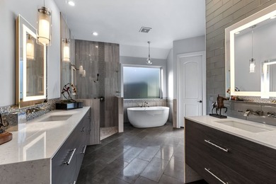 Welcome to this exquisite custom-built Carmen Homes masterpiece - photo 18
