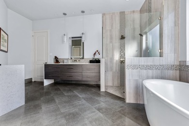 Welcome to this exquisite custom-built Carmen Homes masterpiece - photo 19