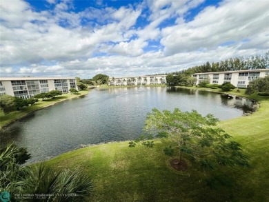 Lake Condo For Sale in Coconut Creek, Florida