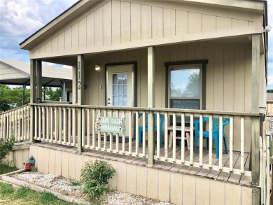 Your fishing retreat awaits at Lake Fork! This charming