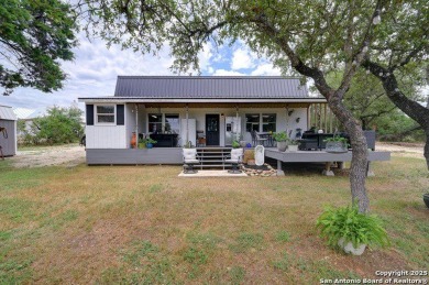 Canyon Lake Home For Sale in Fischer Texas