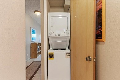 Aloha and welcome to Kihei Akahi C-317! This hotel-zoned - photo 32