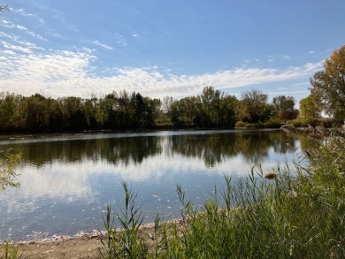 Lake Lot For Sale in Braidwood, Illinois
