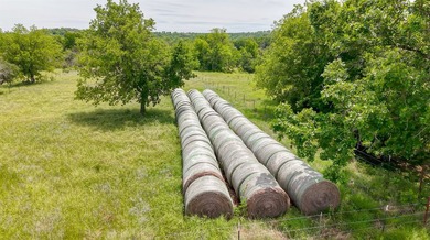 Prime Texas ranchland located in Erath County, 15 min S of I-20 - photo 8