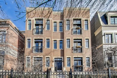 Lake Michigan - Cook County Condo For Sale in Chicago Illinois