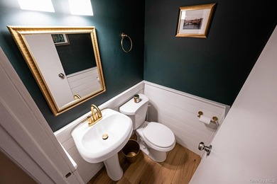 Beautifully updated Carlton model ideally positioned within the - photo 13