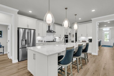 A rare opportunity to own a beautifully customized Del Webb - photo 16