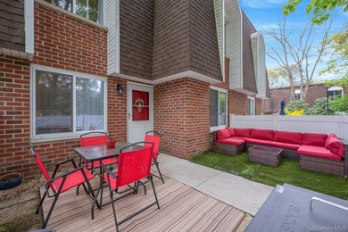 Beautifully updated Carlton model ideally positioned within the - photo 24