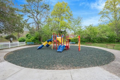 Beautifully updated Carlton model ideally positioned within the - photo 31