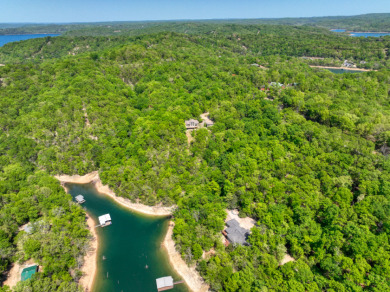 Amazing Lake Front House on 6.5 Acres with a Great View! - photo 10
