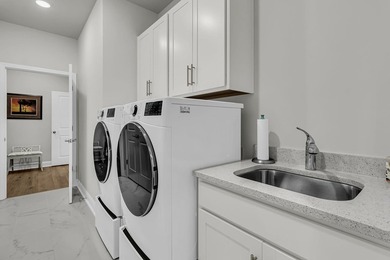 A rare opportunity to own a beautifully customized Del Webb - photo 46