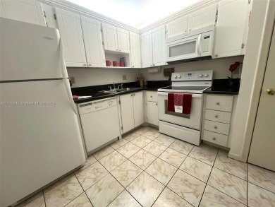 Lake Condo For Sale in Lauderhill, Florida