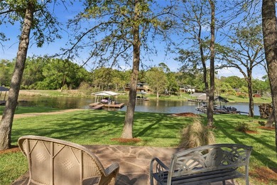 Located on a deep water cove just off open water, this - photo 31