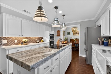 Pride of ownership shows throughout this meticulously well-kept - photo 8