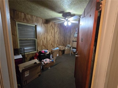 Located in Corpus Christi, this 2-bedroom, 1-bathroom home - photo 2