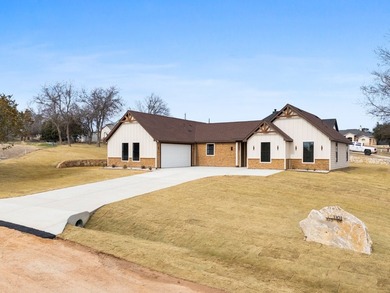 Escape the city without sacrificing comfort in this brand-new - photo 3
