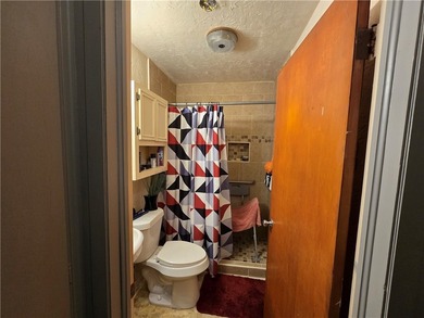 Located in Corpus Christi, this 2-bedroom, 1-bathroom home - photo 5