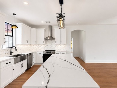 Escape the city without sacrificing comfort in this brand-new - photo 8