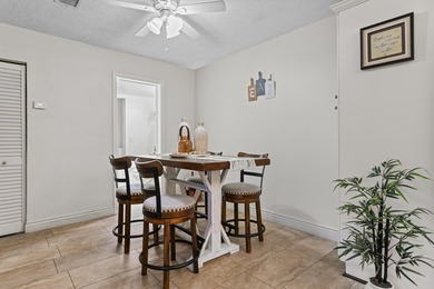 Beautifully Updated 2-Bedroom, 2-Bath Townhouse with Spacious - photo 10