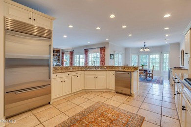 EXCEPTIONAL RESIDENCE IN THE VIRGINIAN GOLF CLUB, the region's - photo 13
