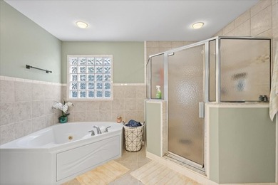 Welcome to this spacious and inviting 3/2.5 home offering 2164 - photo 22