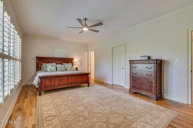 EXCEPTIONAL RESIDENCE IN THE VIRGINIAN GOLF CLUB, the region's - photo 22