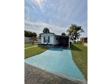 Welcome to your slice of Florida paradise in Palm Bay RV and - photo 4