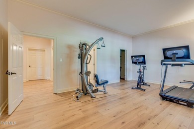 EXCEPTIONAL RESIDENCE IN THE VIRGINIAN GOLF CLUB, the region's - photo 34