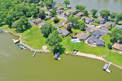 Welcome Home to the Best Kept Secret at 905 River Terrace*Built - photo 5