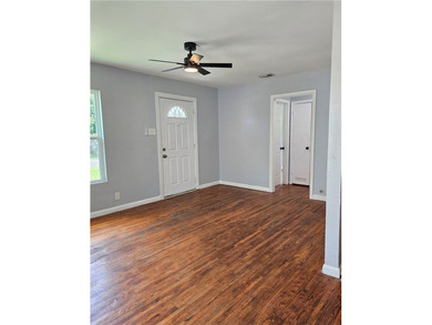Renovated 2-bedroom, 1-bath home with a 1-car garage with brand - photo 8