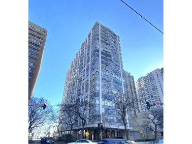 Lake Home Sale Pending in Chicago, Illinois