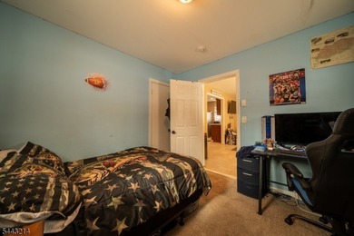 Welcome home to this move-in ready 3-bedroom ranch, perfectly - photo 12