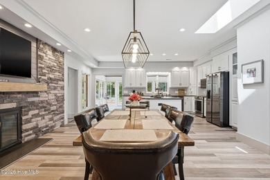 Gorgeous completely renovated home on one floor inside the gates - photo 17