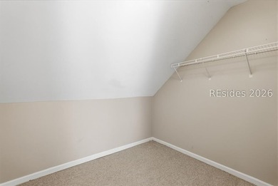 Enjoy peaceful lagoon views and an open-concept home, ideally - photo 18