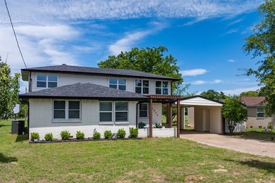 Recently updated and move-in ready, this spacious 3-bedroom - photo 22