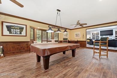 Gorgeous completely renovated home on one floor inside the gates - photo 26