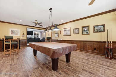 Gorgeous completely renovated home on one floor inside the gates - photo 28